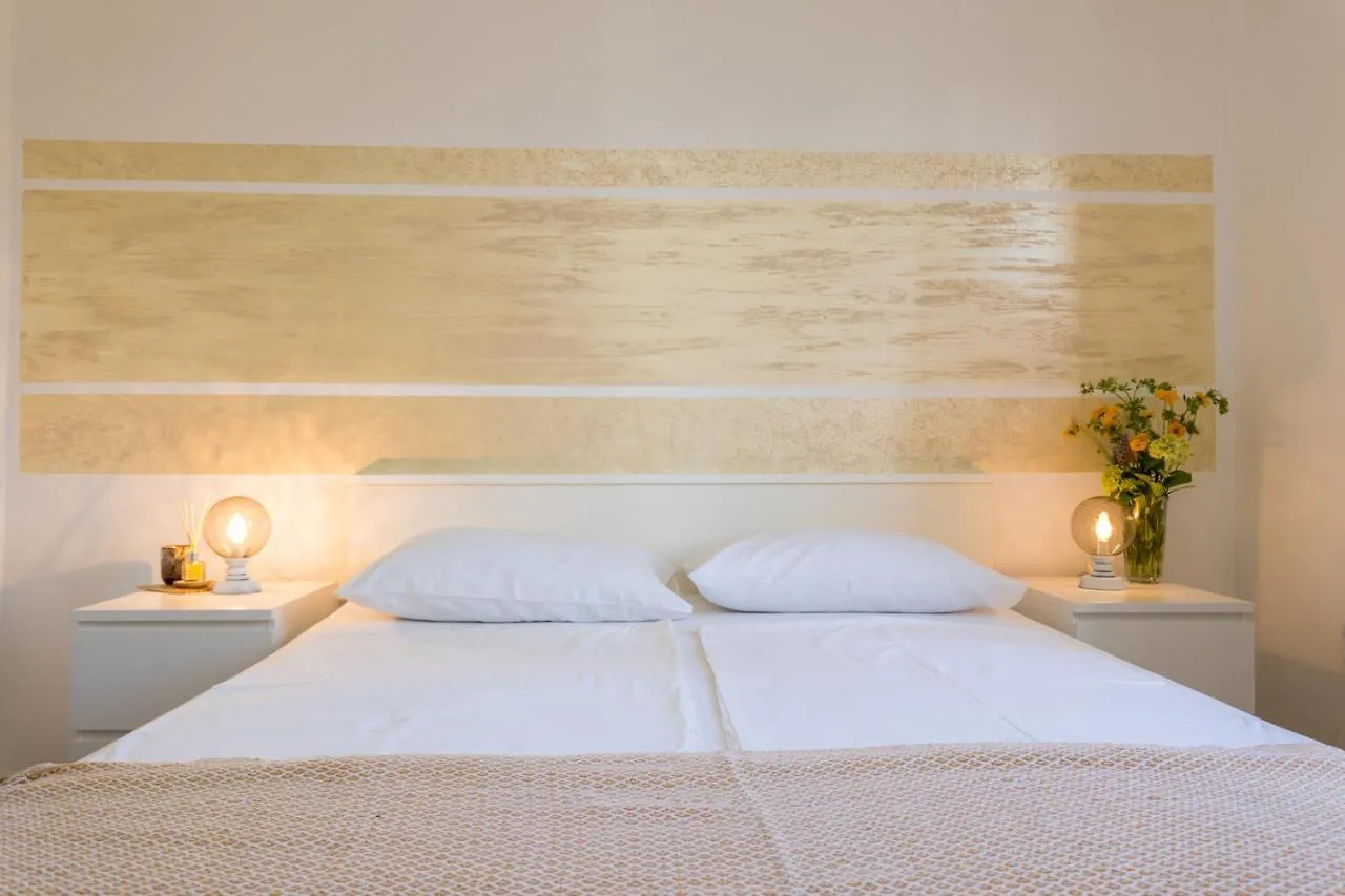 Apartments And Rooms Kod Keti 0*, Malinska