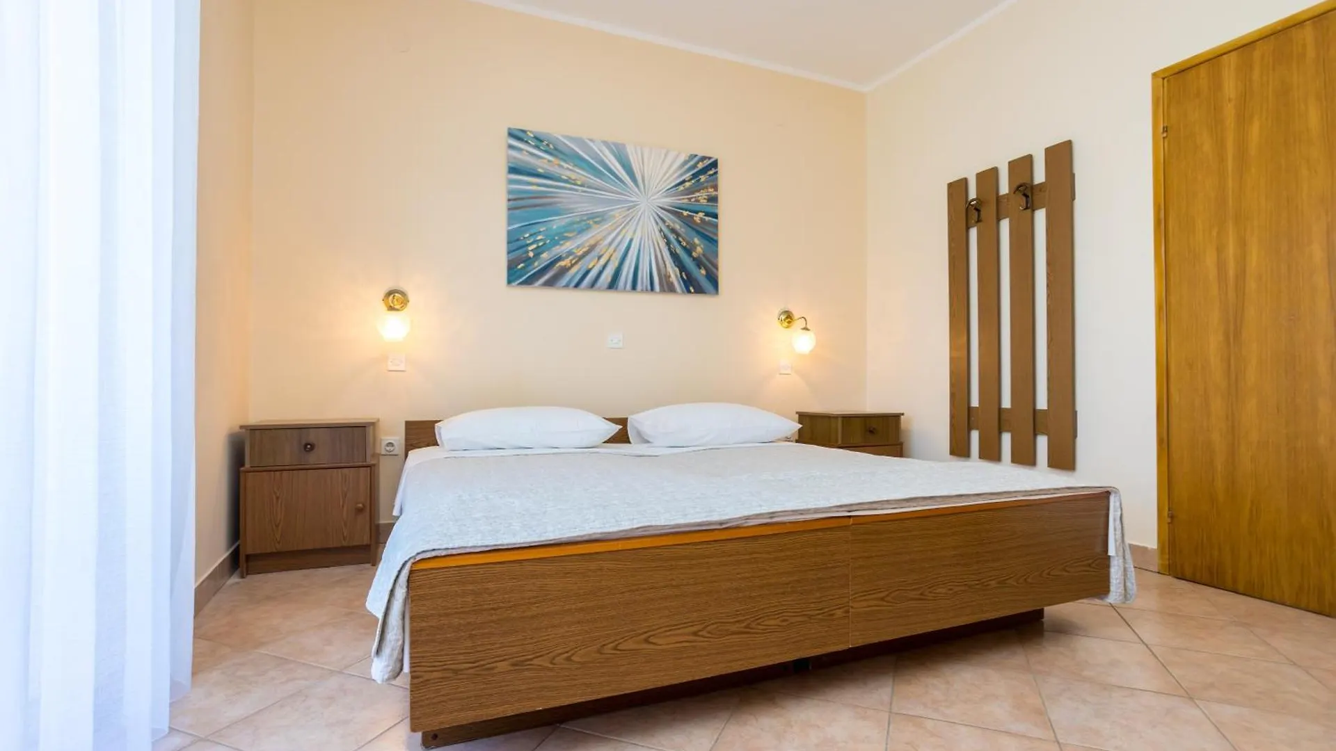 Apartments And Rooms Kod Keti 0*, Malinska Croatia