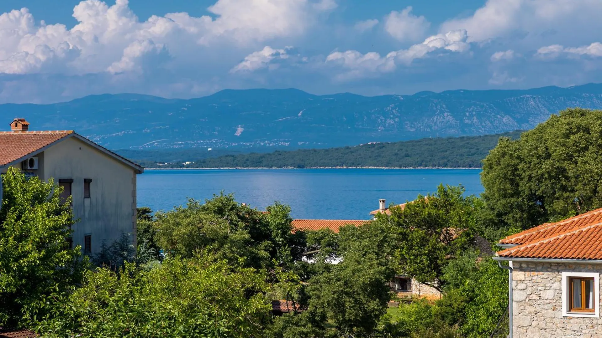 Guest house Apartments And Rooms Kod Keti Malinska Croatia