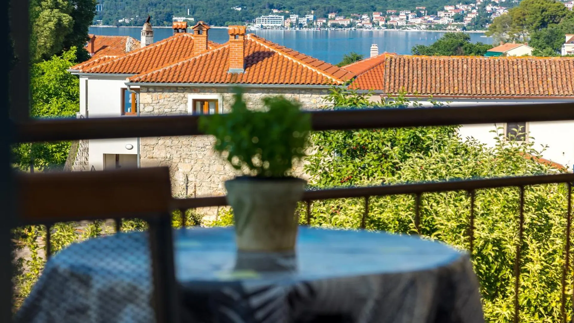 Apartments And Rooms Kod Keti Croatia