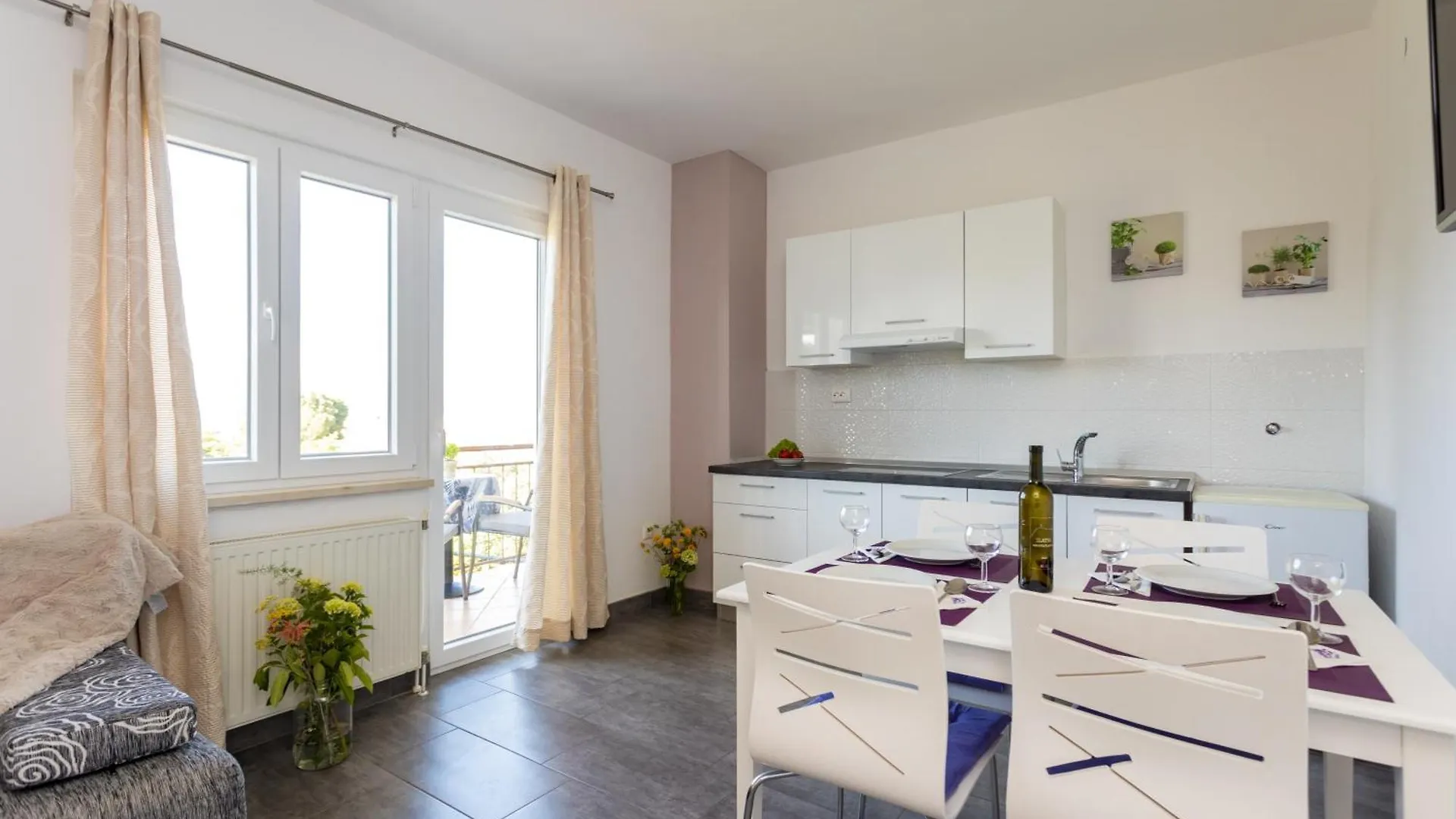 Apartments And Rooms Kod Keti Malinska